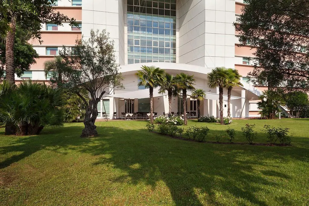 Hotel Rafael Vimodrone 3*,  Ιταλία