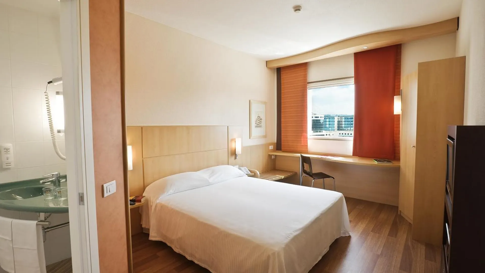 Hotel Rafael Vimodrone 3*,  Ιταλία