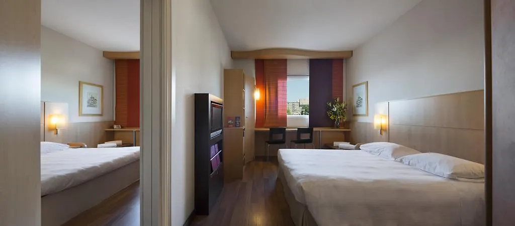 Hotel Rafael Vimodrone 3*,